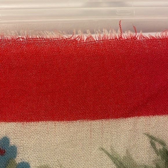 Vivienne Vintage Raw Edge Floral Square Scarf - Picture 15 of 16